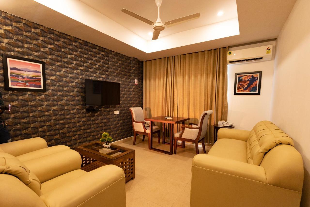 Hotel Dev Residency Thiruvananthapuram Exterior foto