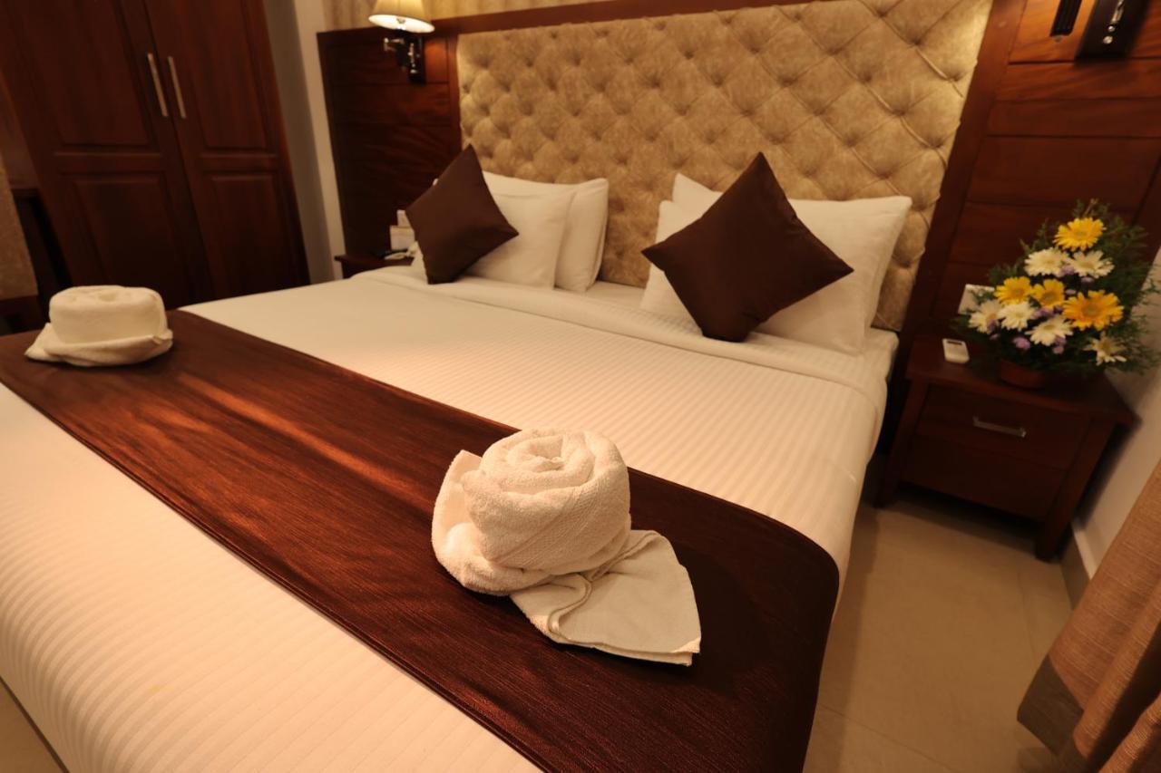 Hotel Dev Residency Thiruvananthapuram Exterior foto