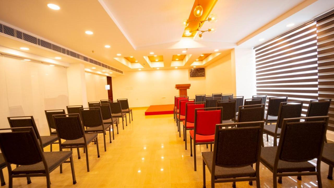 Hotel Dev Residency Thiruvananthapuram Exterior foto